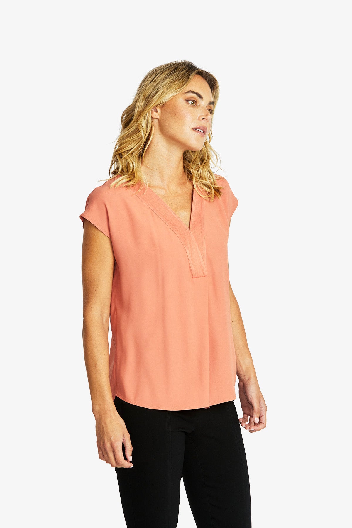 Helen V-Neck Slinky Top in Sienna