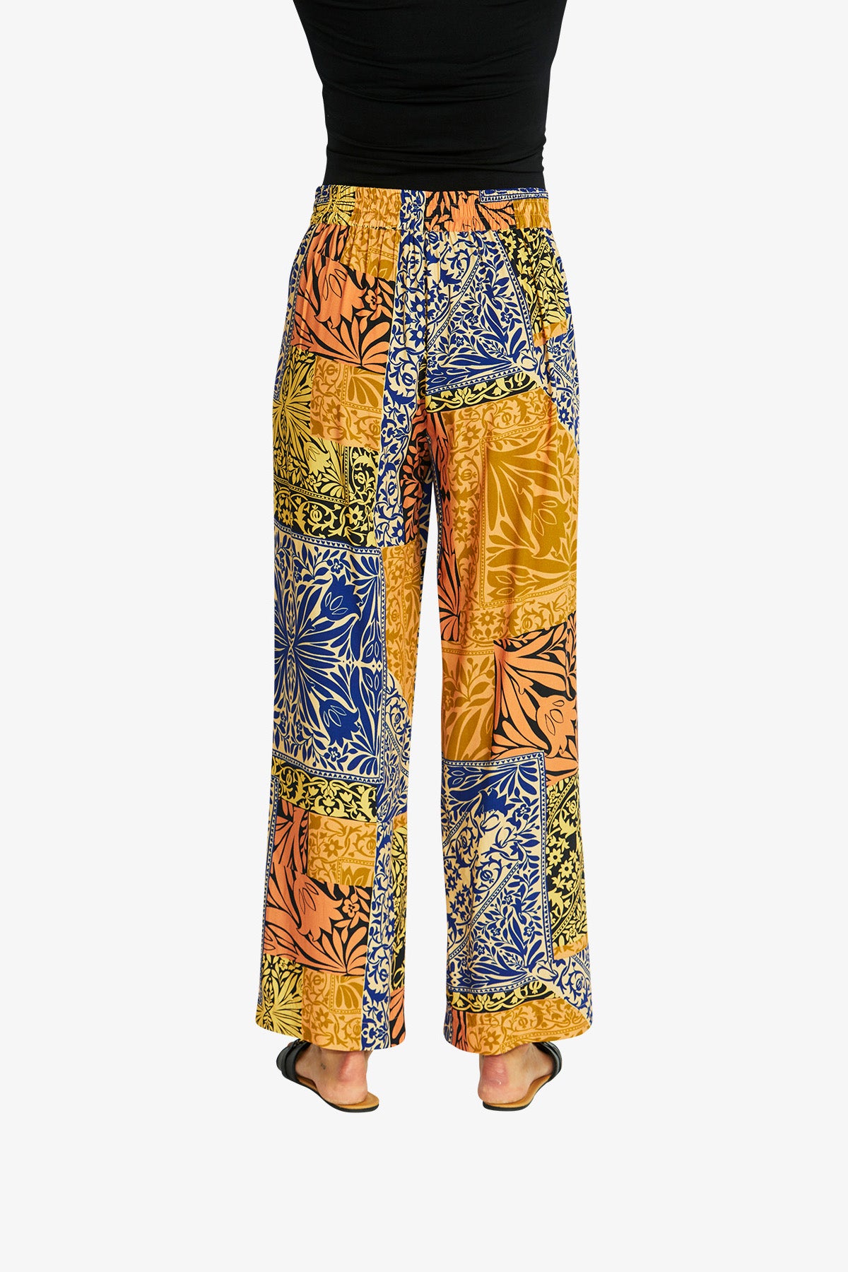 Willow Palazzo Pant in Tile Print