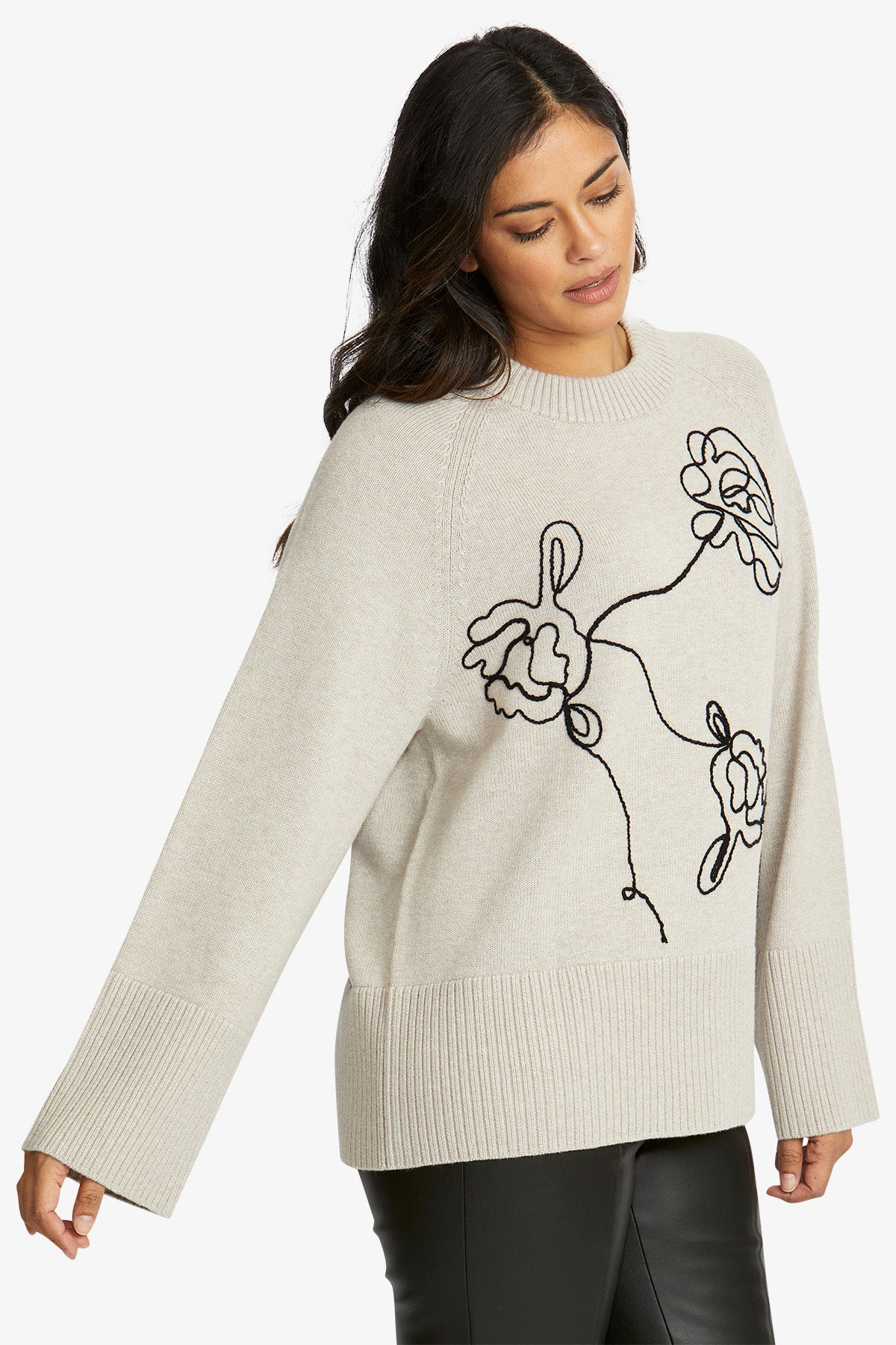 Angela Pullover in Oatmeal/Black