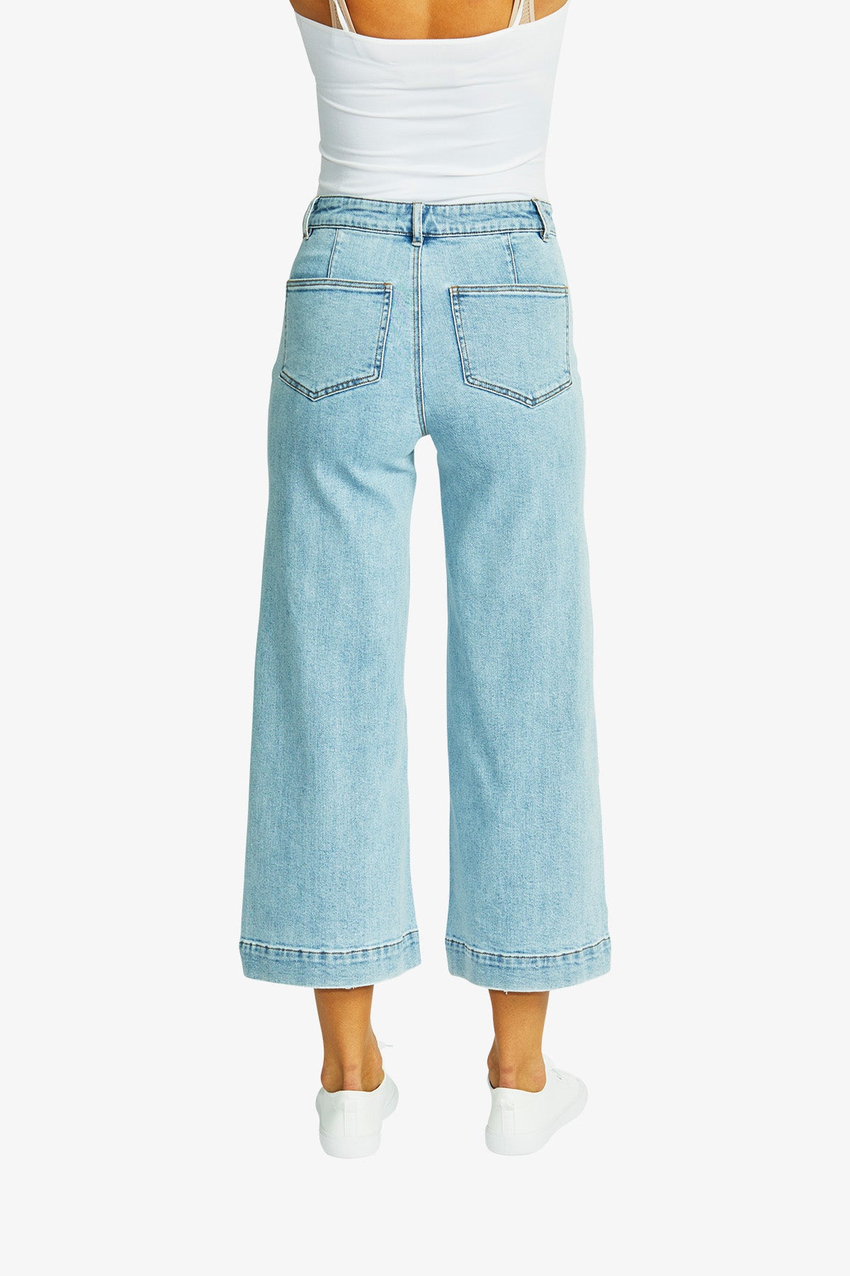 Women's Denim Jean in Pale Blue | Amelia