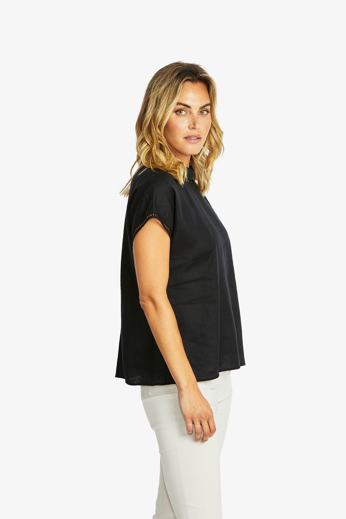 Jade Linen Trim Top in Black