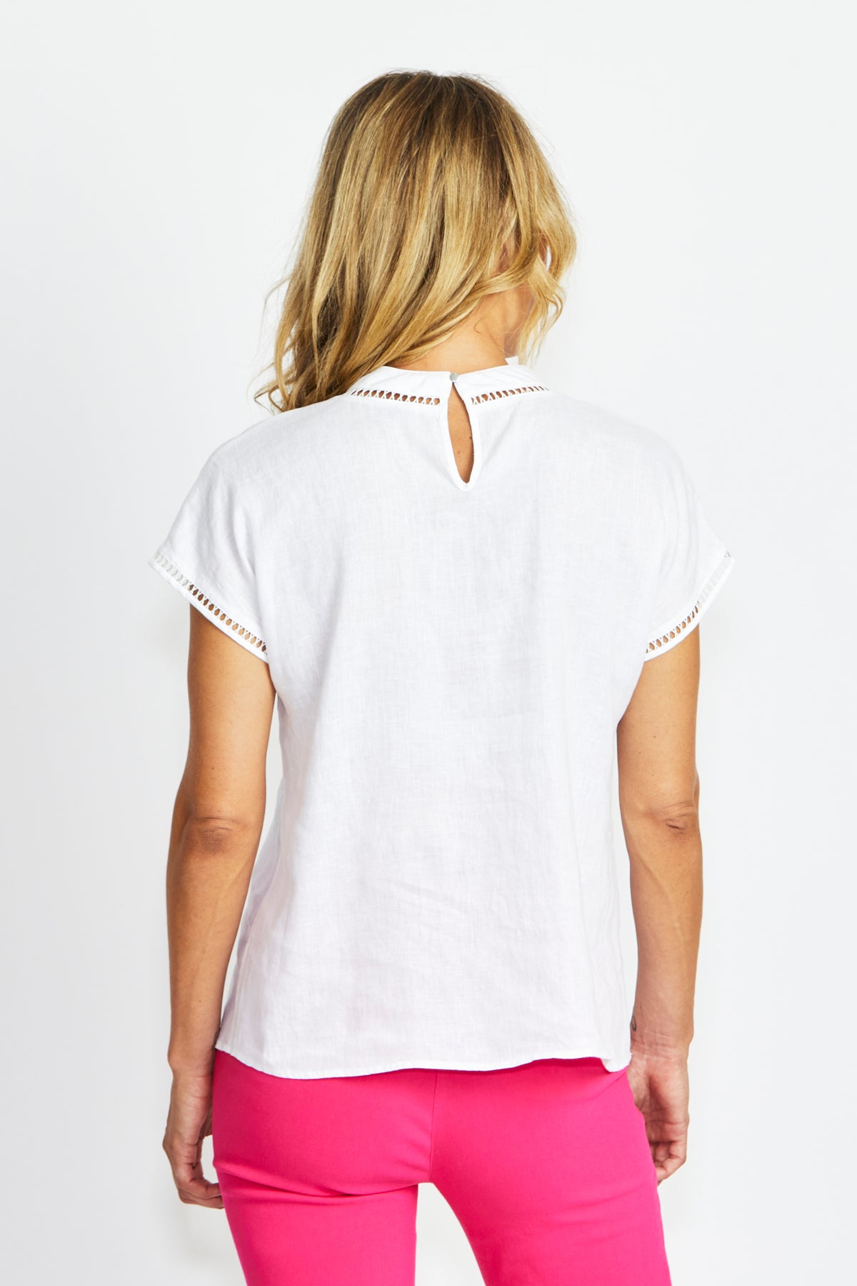 Jade Linen Trim Top in White