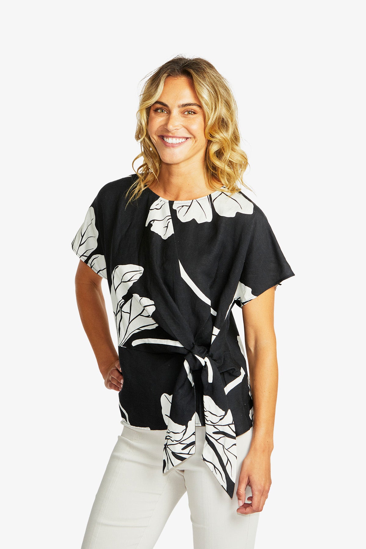 Women's Knot Front Top in Ivory and Black | Atlas