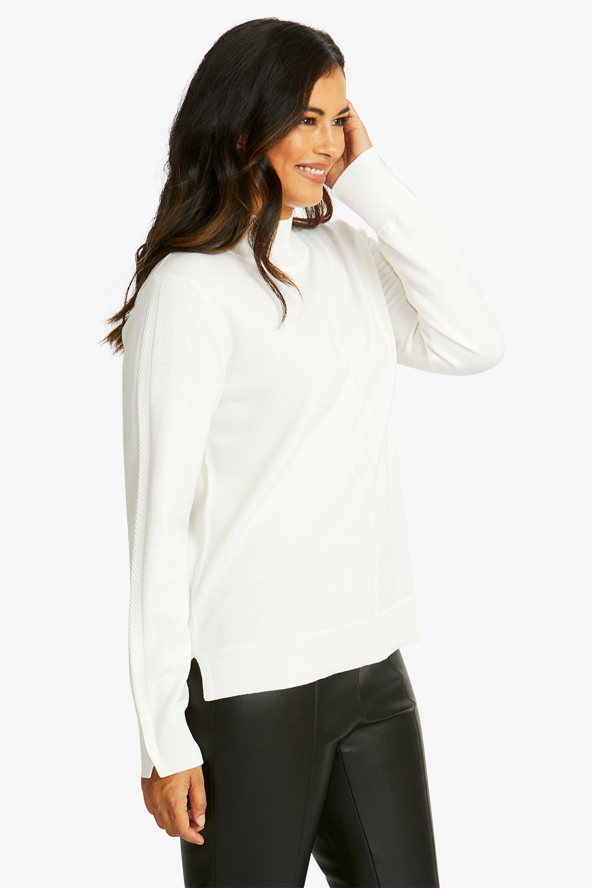 Merino Turtle Neck Pullover in Ivory
