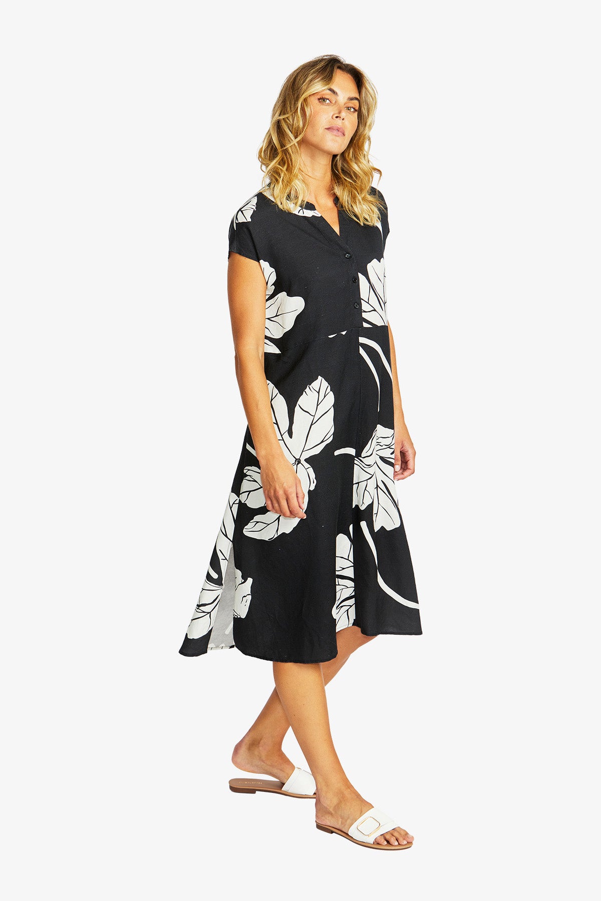 Women's Midi Dress in Ivory and Black | Atlas