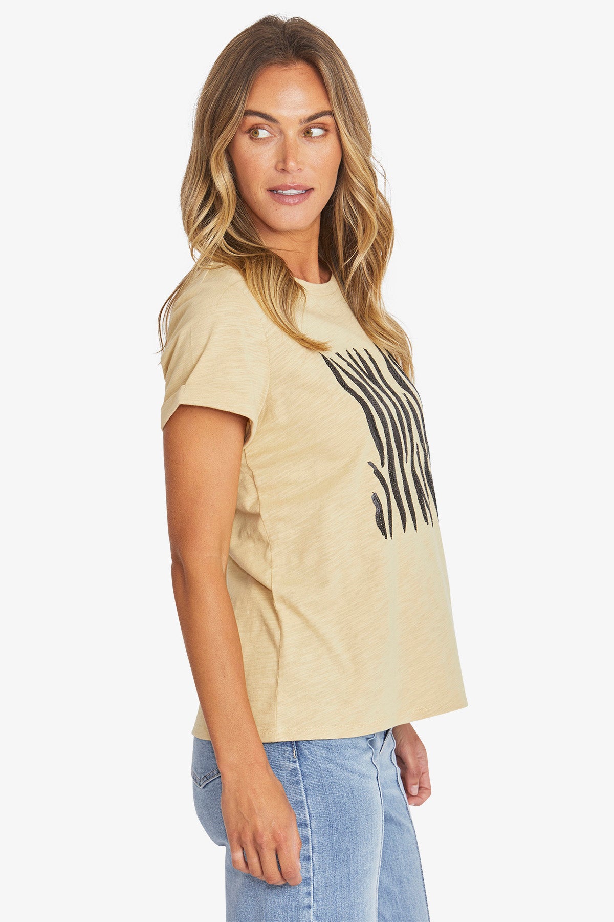 Nyla Tee in Sand