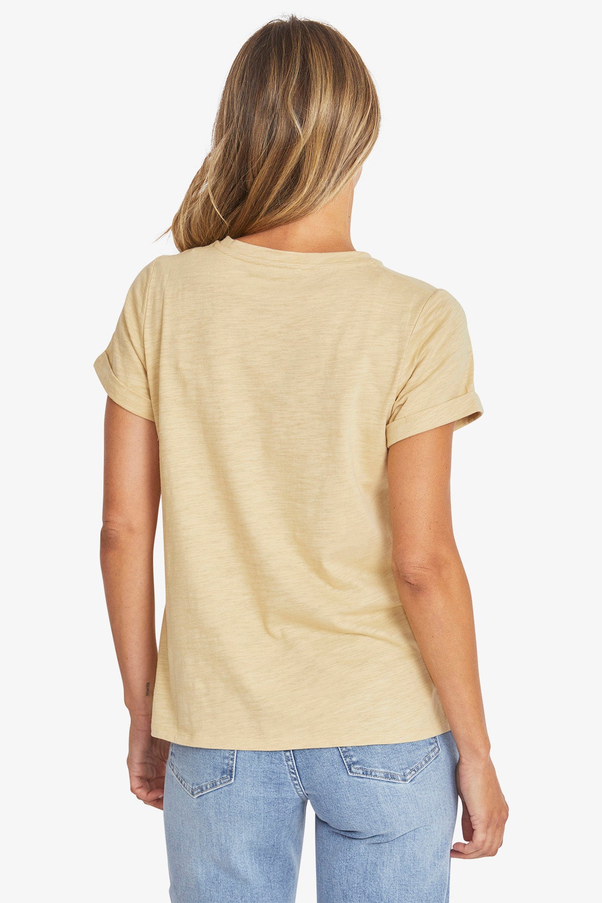 Nyla Tee in Sand