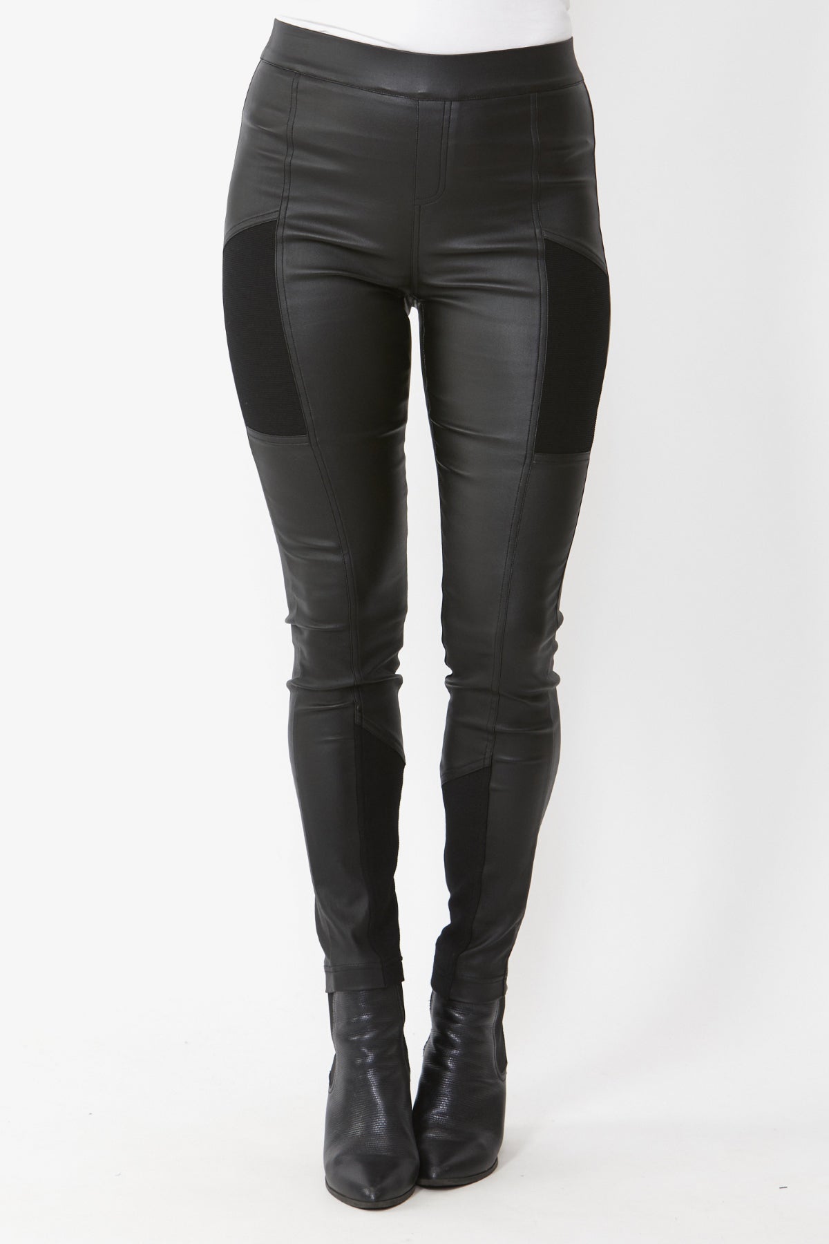 Women's Coated Bengaline Legging in Black