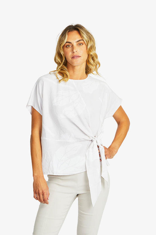 Atlas Knot Front Top in Flax/White