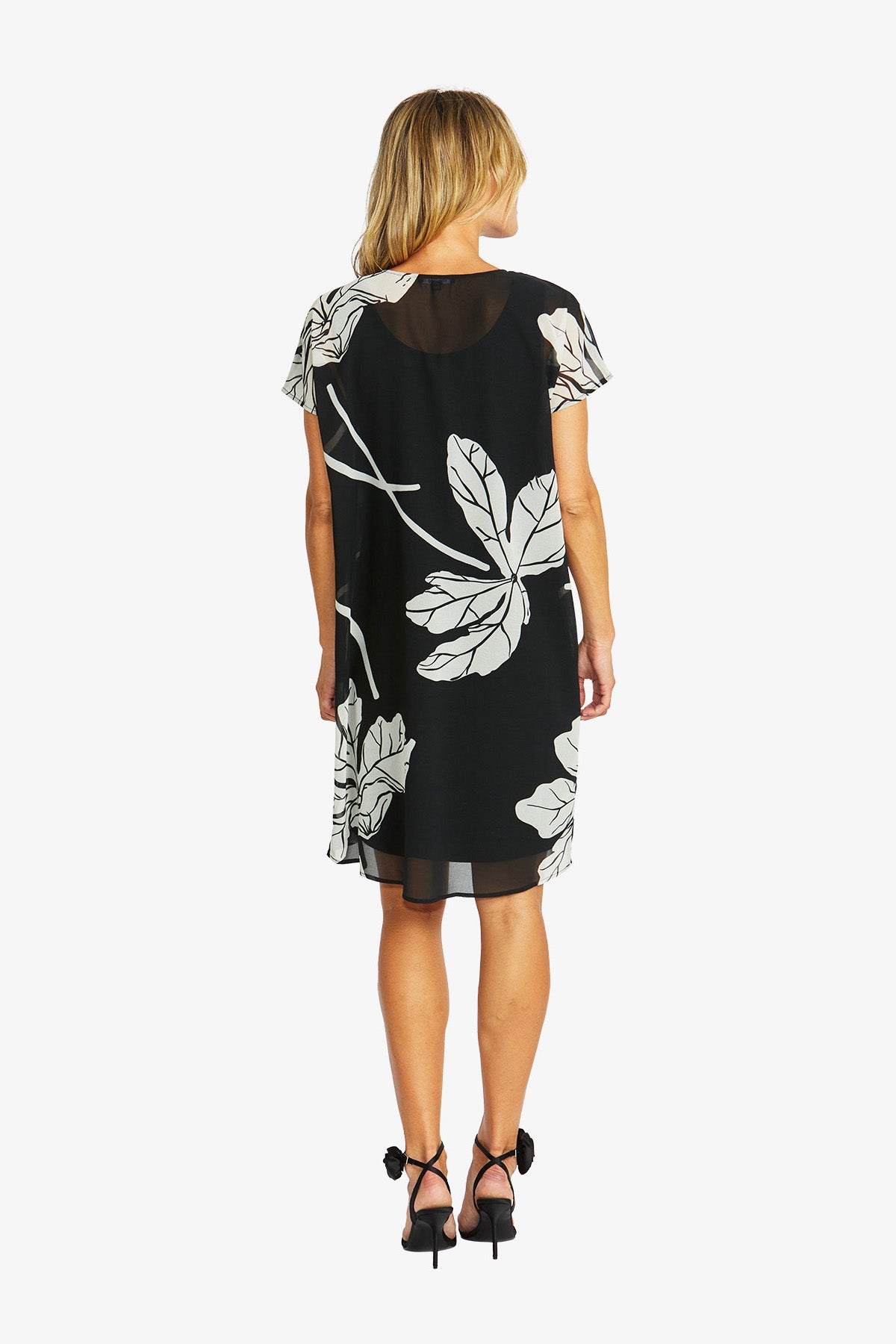 Women's dress, Knee length dress