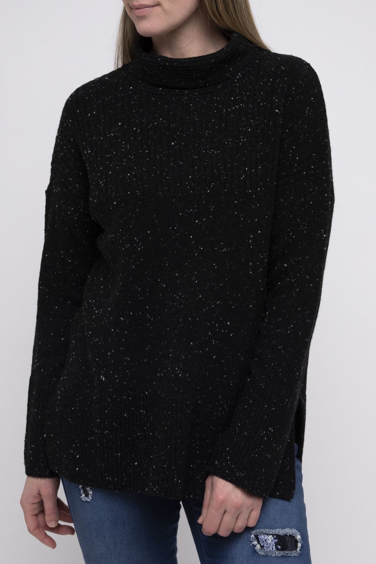Boxy Donegal Pullover Black