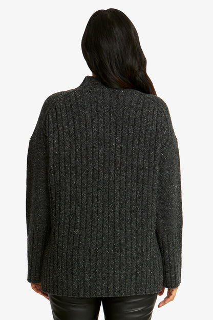 Daphne Pullover in Charcoal