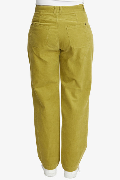 Everly Pant in Celery