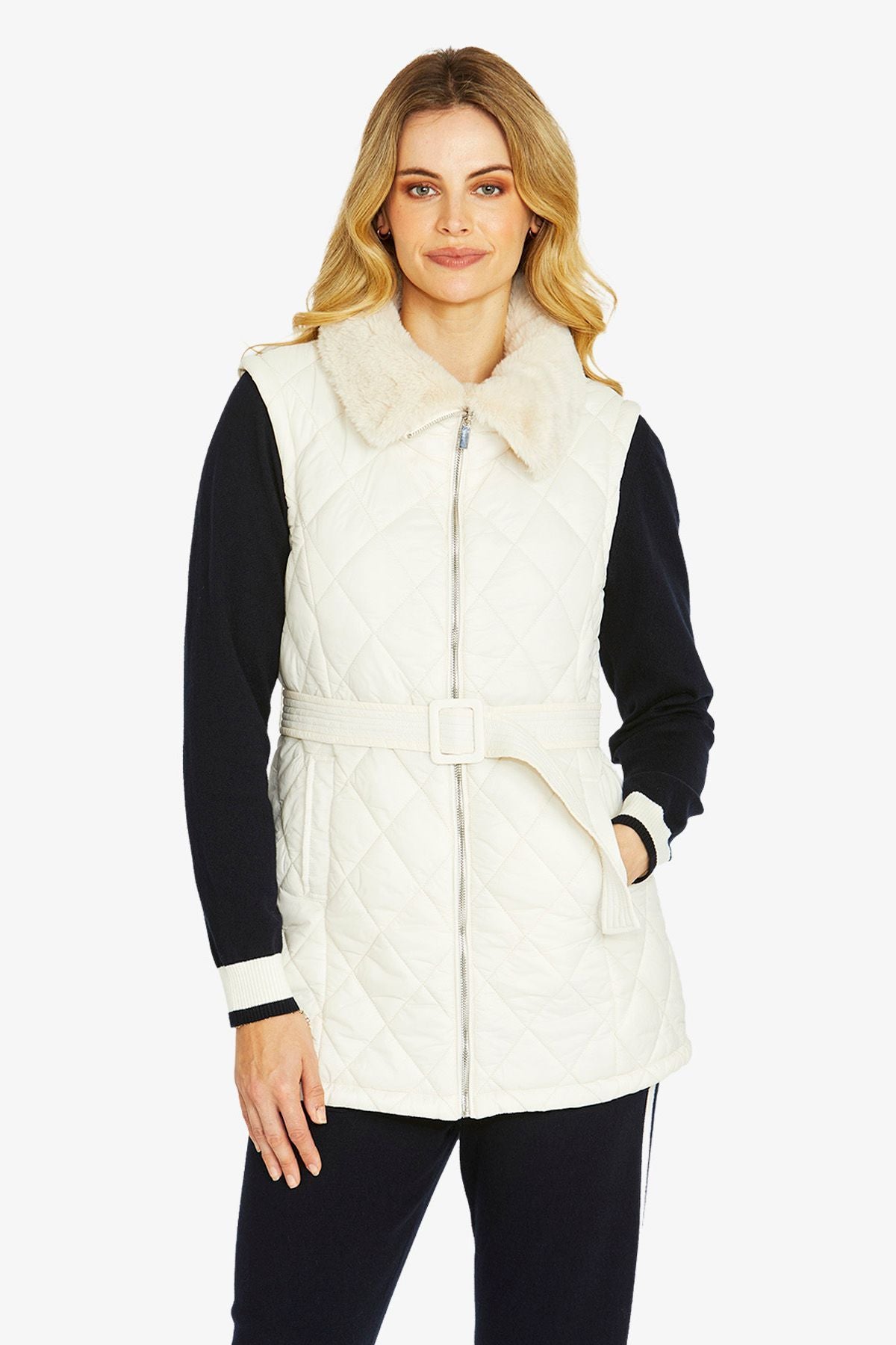 Womens Frankiefauxfur Collar Vest White P605400