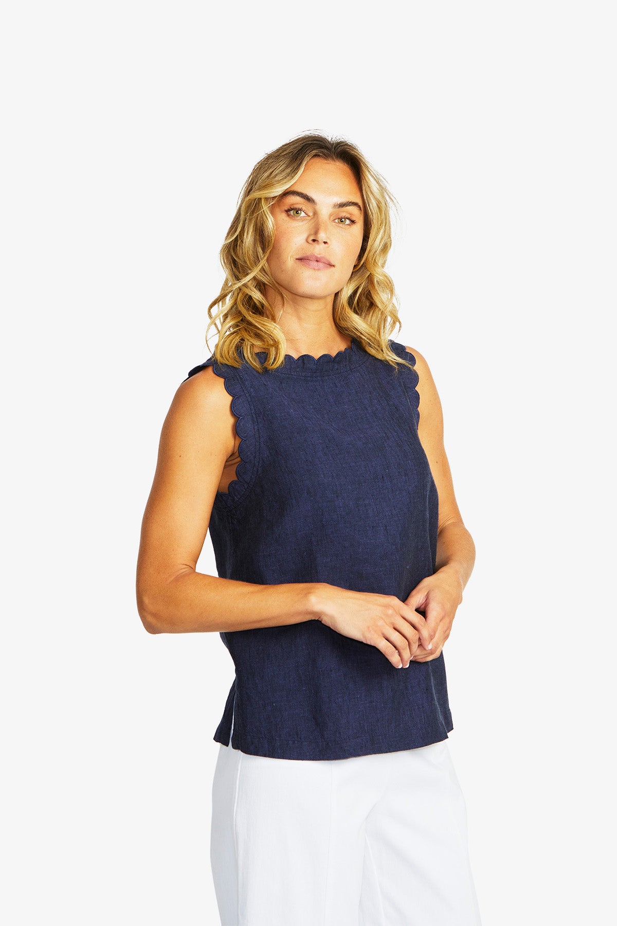 Womens Lucy Linen Scallop Top Navy P595365