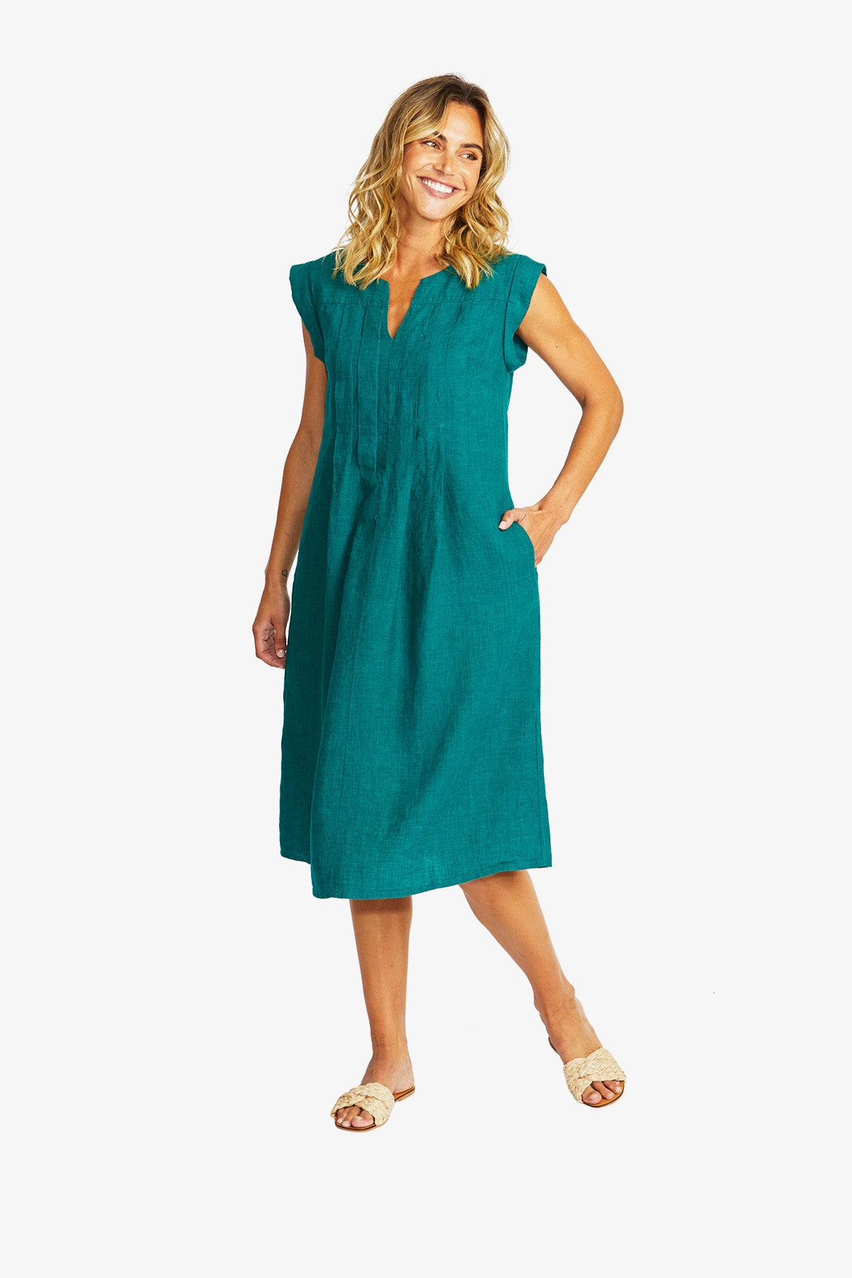 Maria Linen Pintuck Dress in Ivy