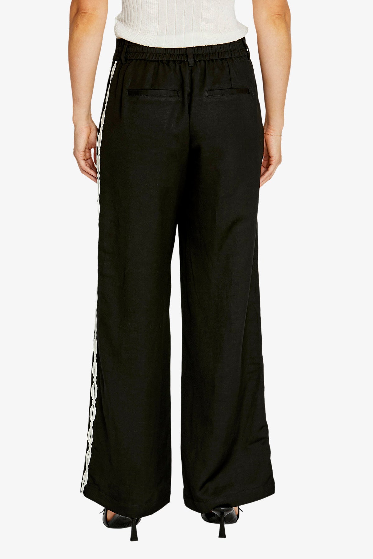 Womens Mila Scalloped Trim Pant Multicolor P615700