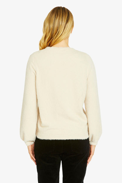 Womens Pearl Fluffy Pullover White P605028