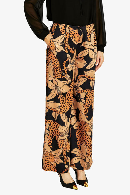 Womens Spliced Animal Pant Multicolor P605723