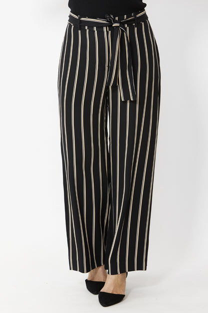 Women's Wide Leg Pant in Black