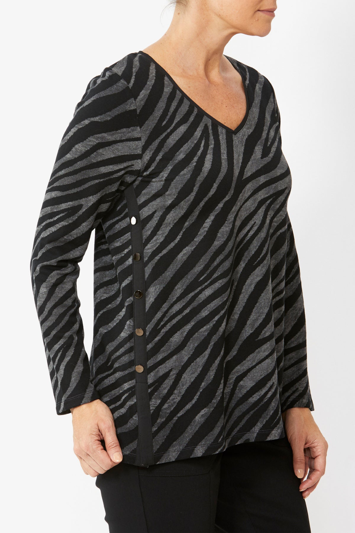 Women's Zebra Print V-Neck Top in Print